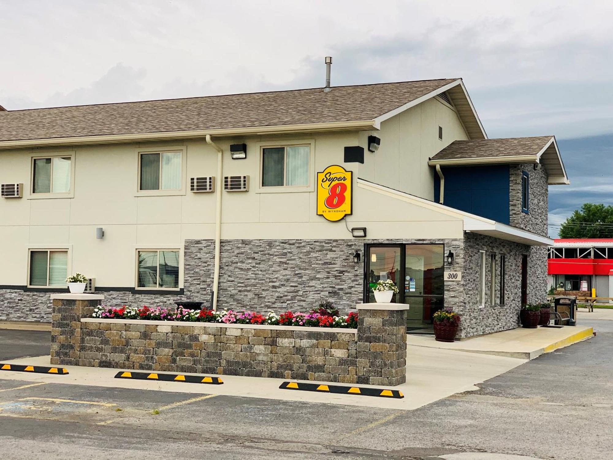 Super 8 By Wyndham Moberly Mo Motel Luaran gambar