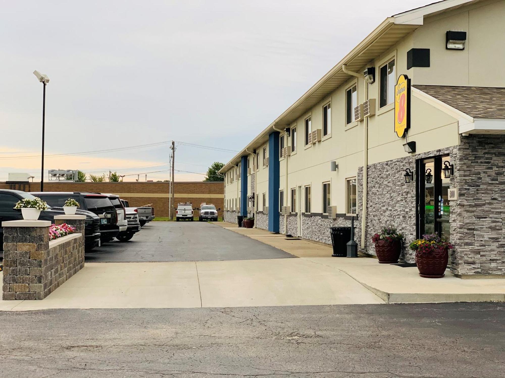 Super 8 By Wyndham Moberly Mo Motel Luaran gambar