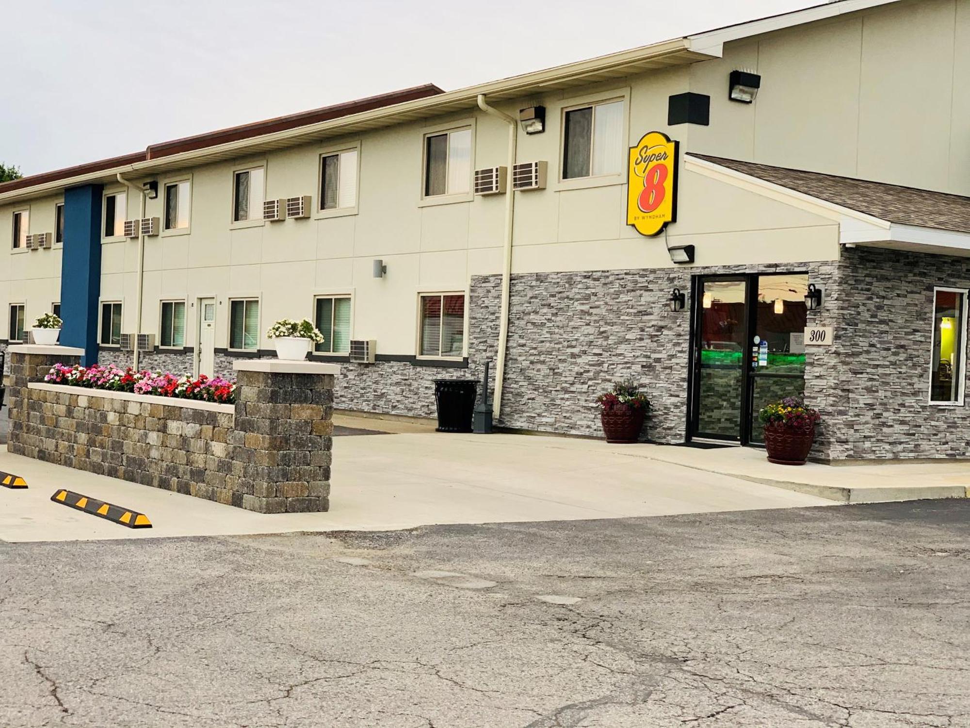 Super 8 By Wyndham Moberly Mo Motel Luaran gambar